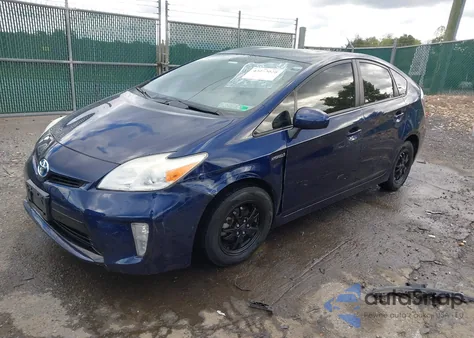 2014 Toyota Prius Three из США, поврежденный, VIN JTDKN3DU6E1745328
